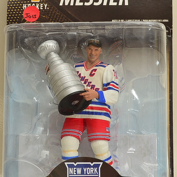 1994 NHL Legends 7 Mark Messier New York Rangers Stanley Cup Action Figure