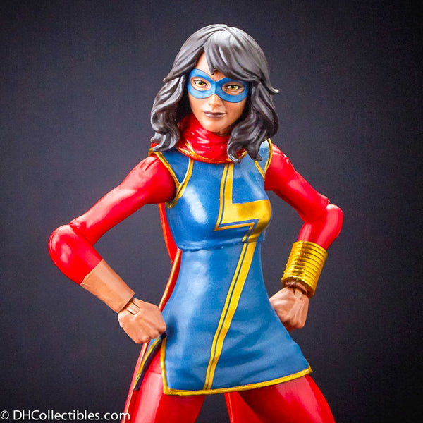 2016 Hasbro Marvel Legends Ms Marvel (Sandman BAF) Action Figure