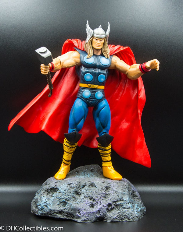 2018 Marvel Diamond Select Thor Classic 8"  Action Figure - Loose