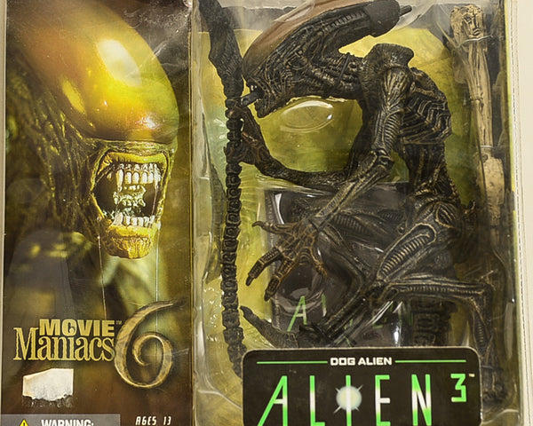 2003 McFarlane Toys Movie Maniacs Series 6 Alien and Predator Dog Alien Action Figure