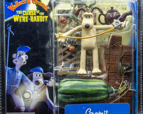 2005 McFarlane Wallace & Gromit The Curse of the Were-Rabbit - Gromit Action Figure