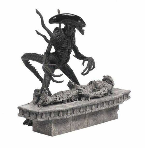 2004 McFarlane AVP Aliens vs Predator Series 1 Battle Alien Action Figure