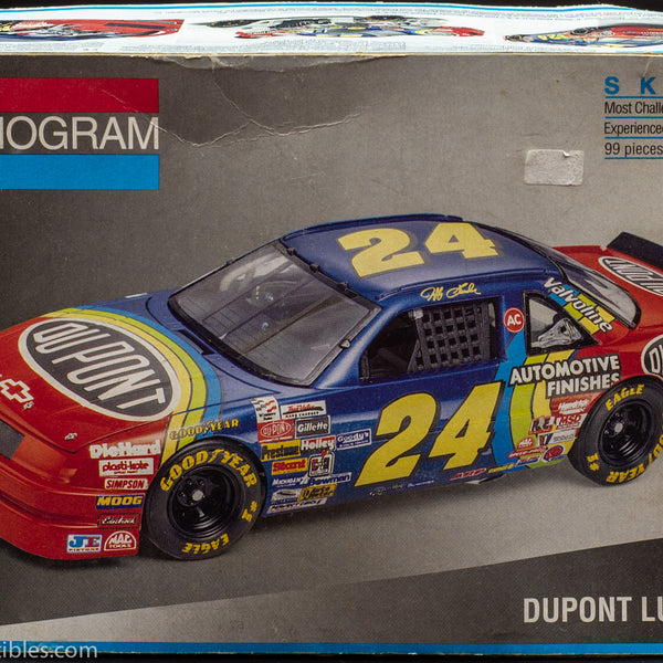 1993 Monogram  Dupont Lumina 1:24 Scale Model Kit 2441