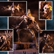 2021 Warhammer 40,000 Necron Flayed One - Action Figure