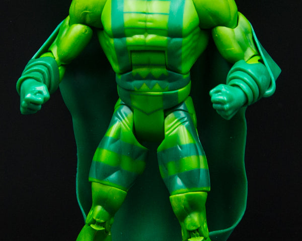 2009 DC Universe Classics Wave 9 New Gods Mantis Action Figure - Loose