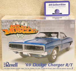 Revell  '69 Dodge Charger R/T Plastic Model Kit 1:25 Scale