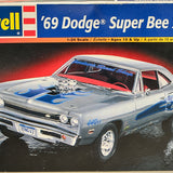 Revell '69 Dodge Super Bee 2 n 1 Plastic Model Kit 1:25 Scale