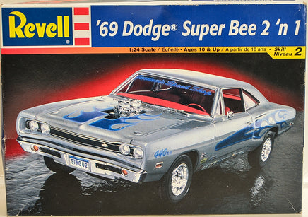Revell '69 Dodge Super Bee 2 n 1 Plastic Model Kit 1:25 Scale