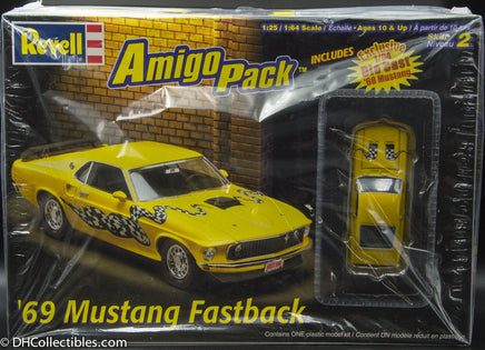 2001 Revell '69 Mustang Fastback Amigo Pack 1:25 / 1:64 Model Kit