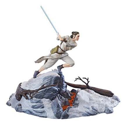 2017 Hasbro Star Wars Black Series Rey ( Starkiller Base ) Centrepiece Figure