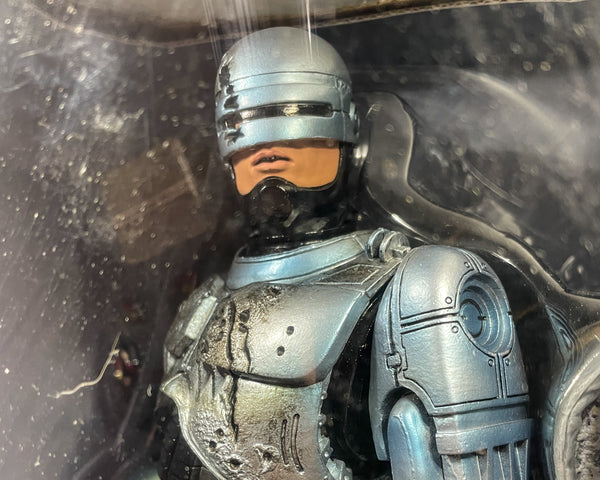 2005 McFarlane Battle Damaged Robocop - 12" Figure