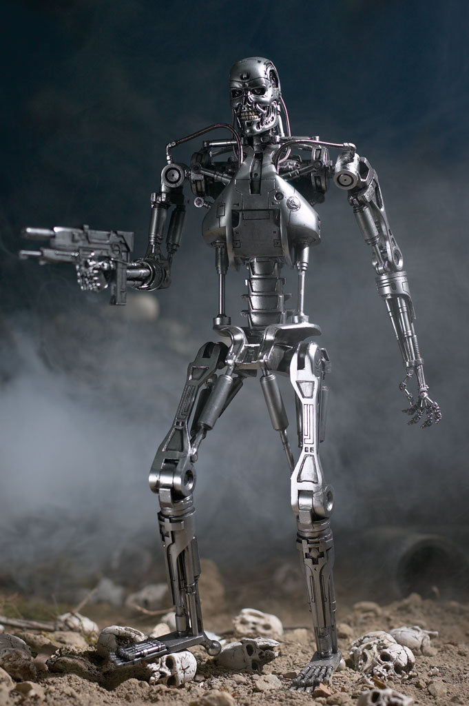 2002 McFarlane Spawn Terminator 2 T-800 Endoskeleton Action Figure