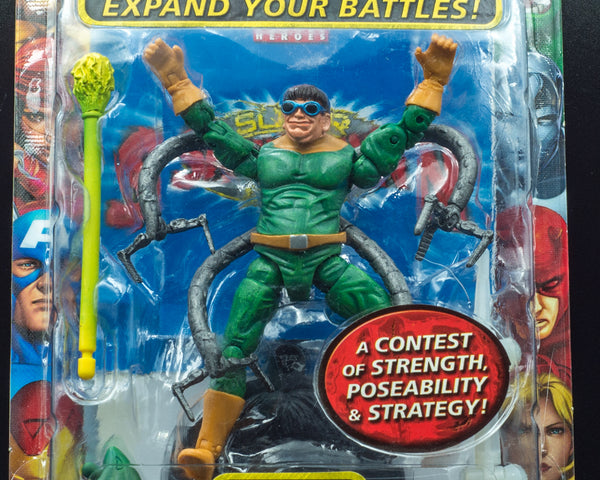 2005 Marvel Heroes Super Hero Showdown Doc Ock Booster Pack - Action Figure