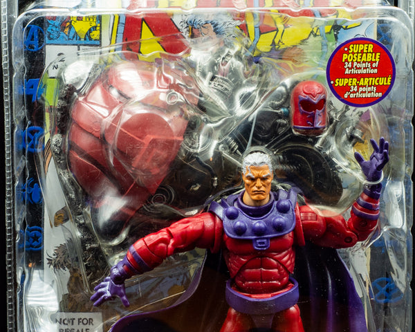 2003 ToyBiz Marvel Legends Series III X-Men Magneto & Comic Book
