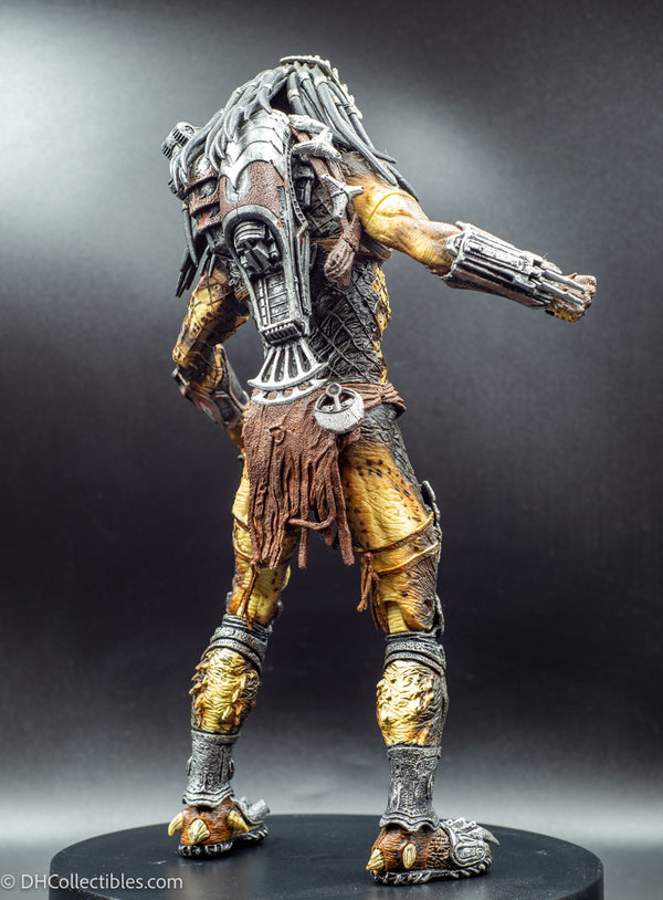 2008 NECA Alien vs Predator Requiem Wolf Predator Masked - Action Figure