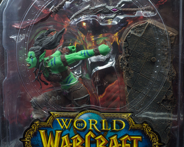 2010 DC Unlimited World Of Warcraft Series 7 Orc Rogue Garona - Action Figure