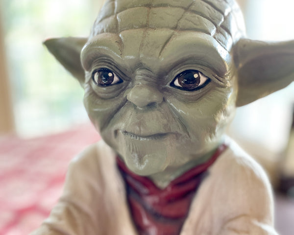 Vintage Action Figure Statue - Yoda - Loose