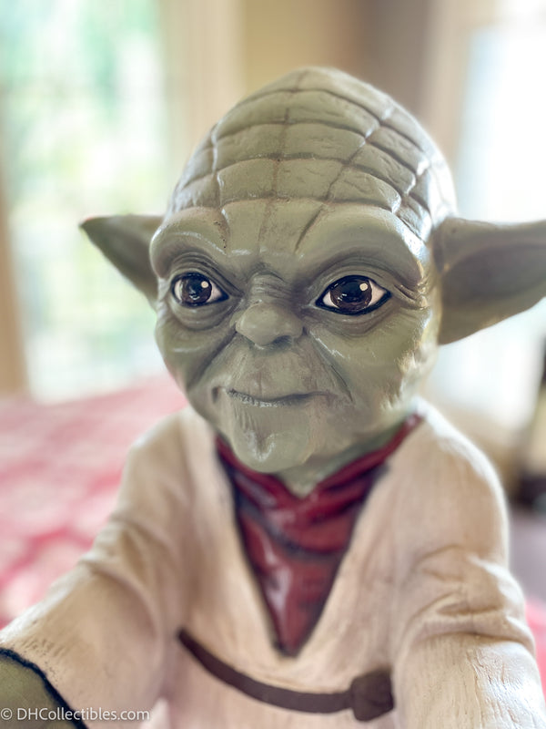 Vintage Action Figure Statue - Yoda - Loose