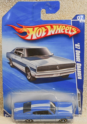 Hot Wheels '67 Dodge Charger Muscle Mania 2010