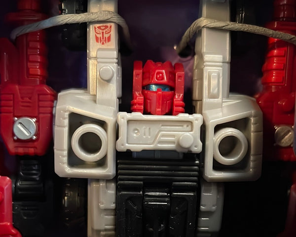 2022 Transformers Toys Generations Legacy Deluxe Red Cog Weaponizer Action Figure