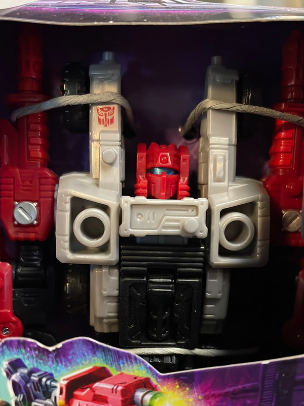 2022 Transformers Toys Generations Legacy Deluxe Red Cog Weaponizer Action Figure