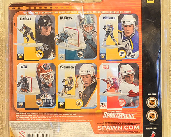 Joe Thornton - Boston Bruins Black Jersey - Action Figure