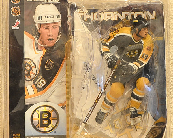 Joe Thornton - Boston Bruins Black Jersey - Action Figure