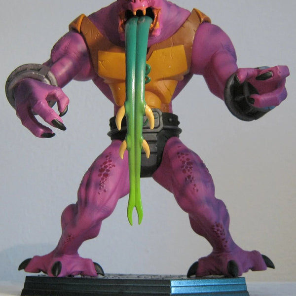 2005 NECA Masters of the Universe Tung Lashor Mini Statue
